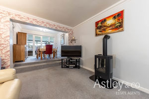 lounge- click for photo gallery